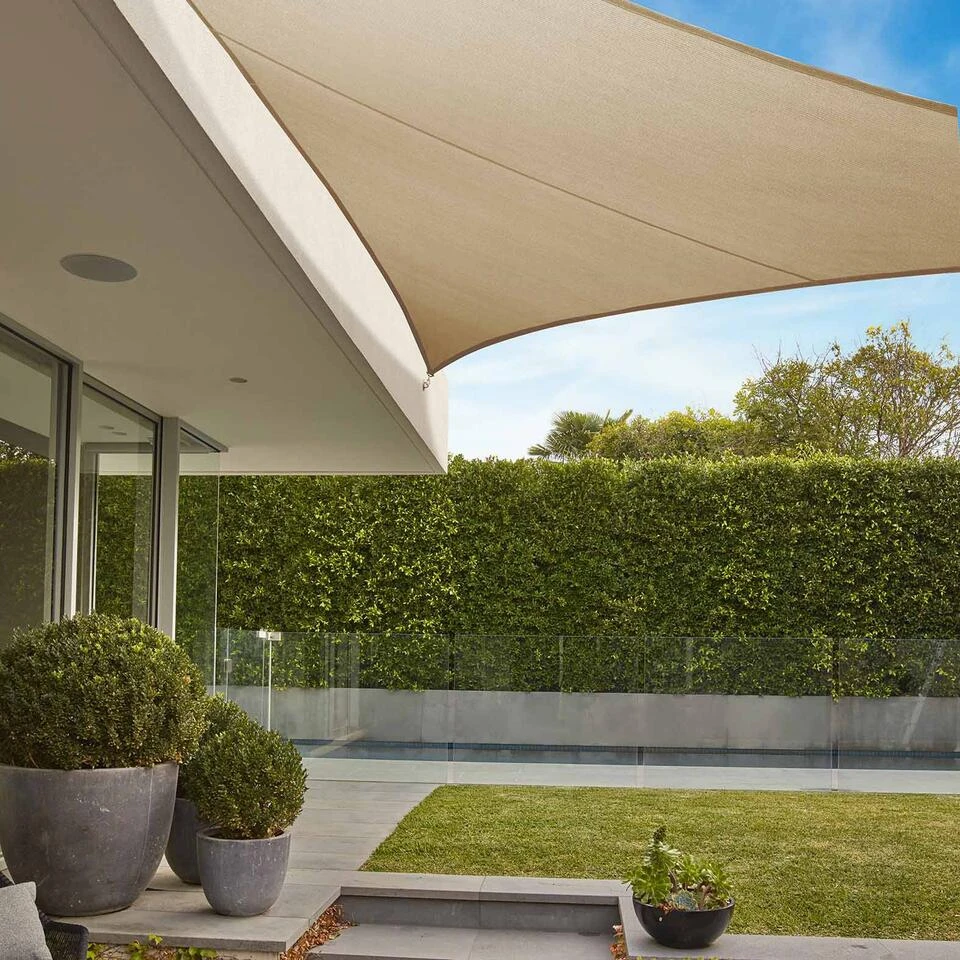 Coolaroo Schaduwdoek Driehoek 5x5x5m Zand - Afbeelding 2